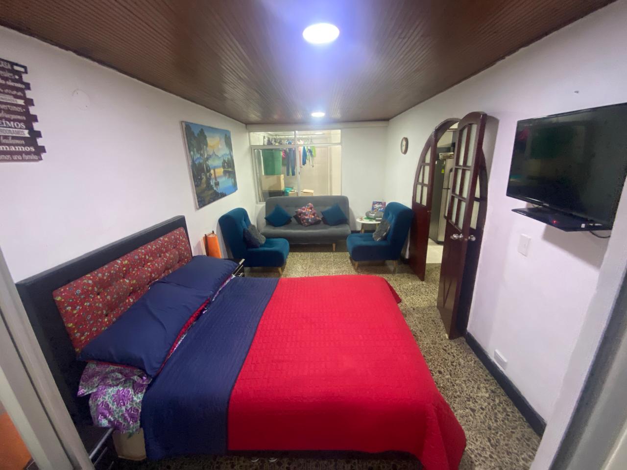 Casa en venta en La Española, Bogotá · foto 2 de 24