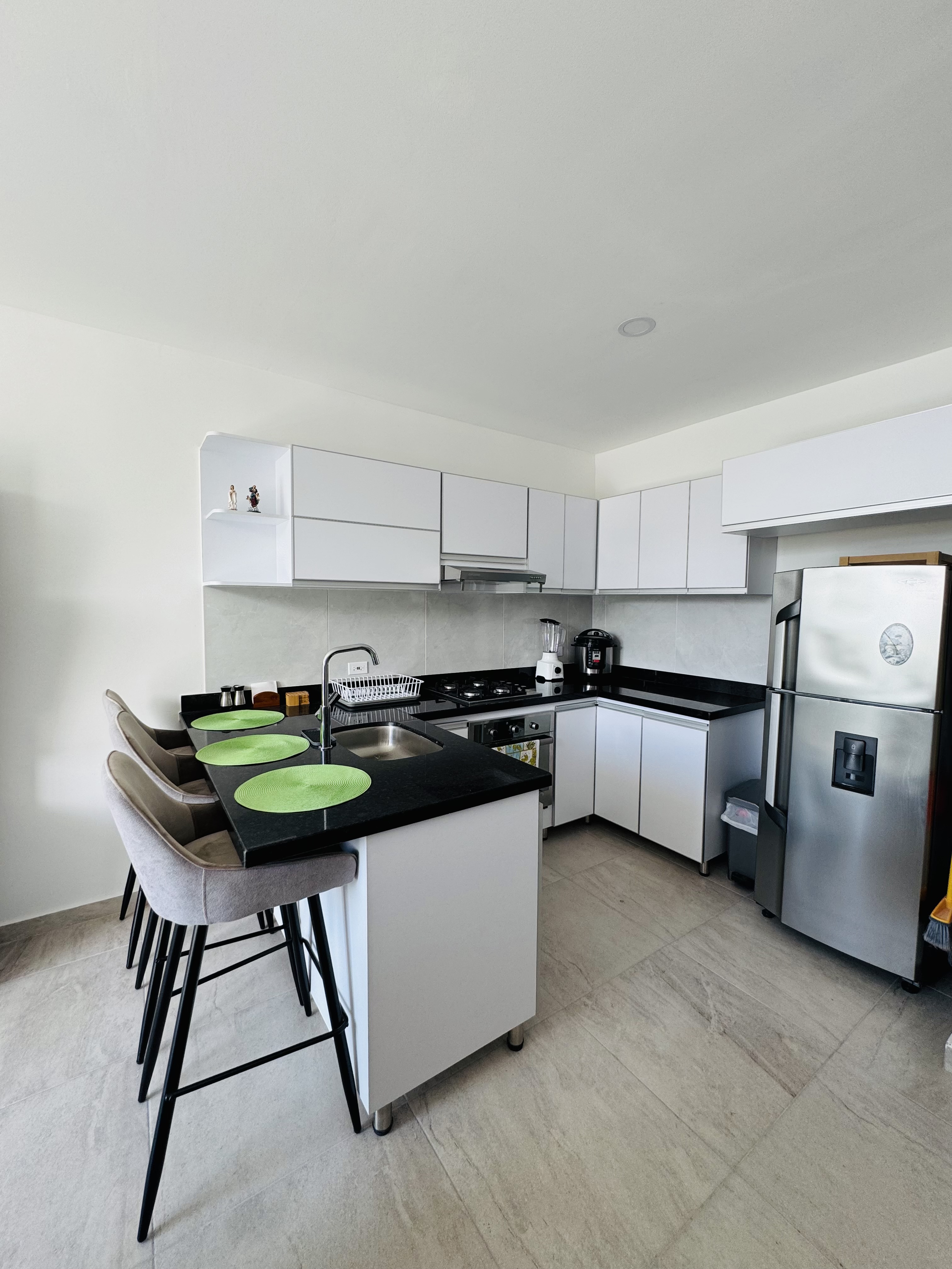 Apartamento en venta en Rodadero, Santa Marta · foto 11 de 20