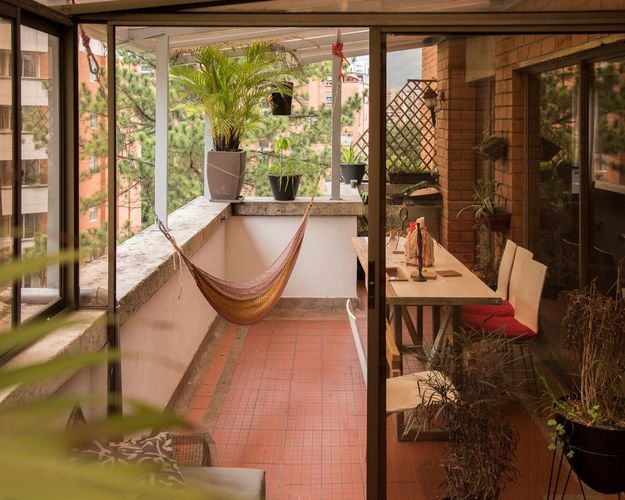 Apartamento de 1 alcoba en arriendo en El Poblado, Medellín, 79 m² · foto 3 de 11