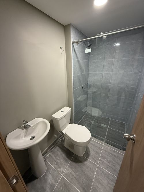 Apartamento de 2 alcobas en venta en Aguacatal, Cali, 51 m² · foto 11 de 17