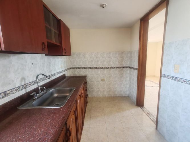 Apartamento en venta en Troncal, Cali · foto 8 de 22