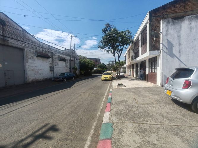Apartamento en venta en Troncal, Cali · foto 21 de 22
