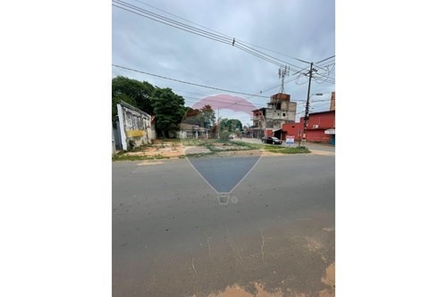 TERRENO EN ESQUINA SOBRE ASFALTO. 4TO BARRIO - LUQUE — foto 2