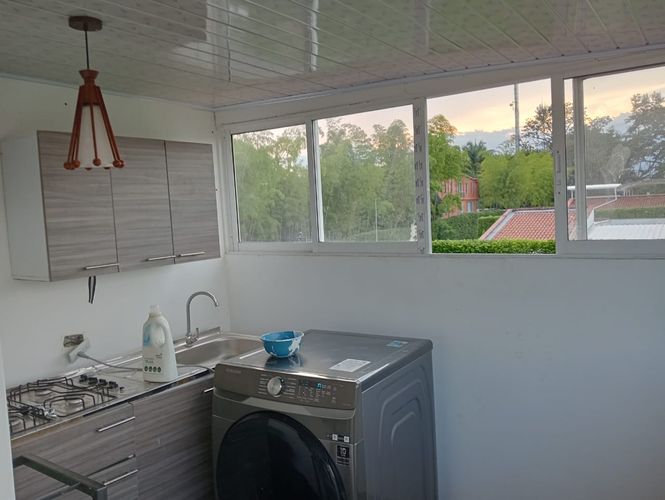 Casa de 5 alcobas en venta en La Morada, Jamundí, 595 m² · foto 5 de 24