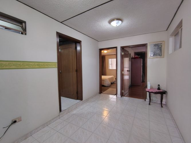 Casa de 9 alcobas en venta en La Europa, Bogotá, 350 m² · foto 13 de 24