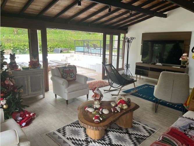 Casa de 4 alcobas en venta en El Congal, Armenia, 220 m² · foto 10 de 24