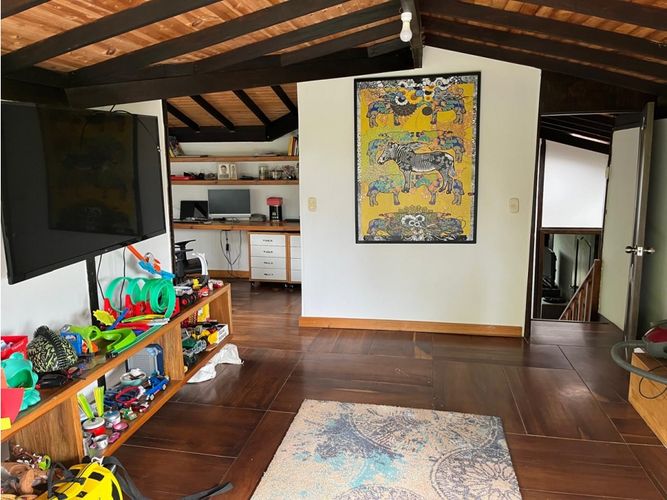 Casa de 4 alcobas en venta en El Congal, Armenia, 220 m² · foto 12 de 24