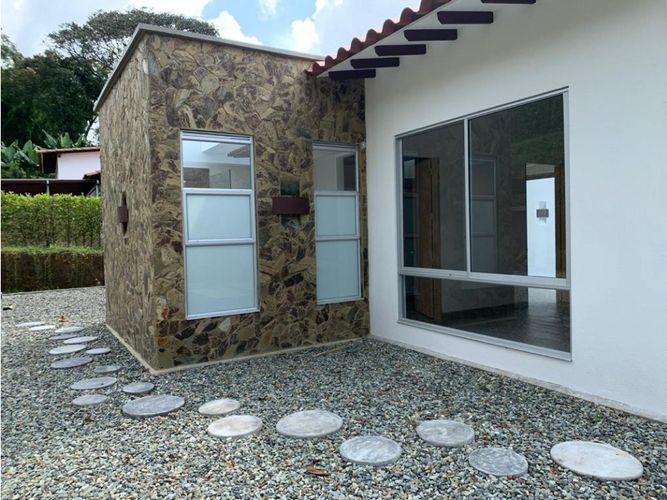 Casa de 3 alcobas en venta en Via El Eden, Armenia · foto 8 de 20