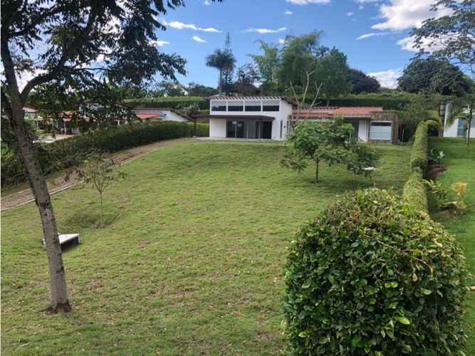 Casa de 3 alcobas en venta en Via El Eden, Armenia · foto 11 de 20