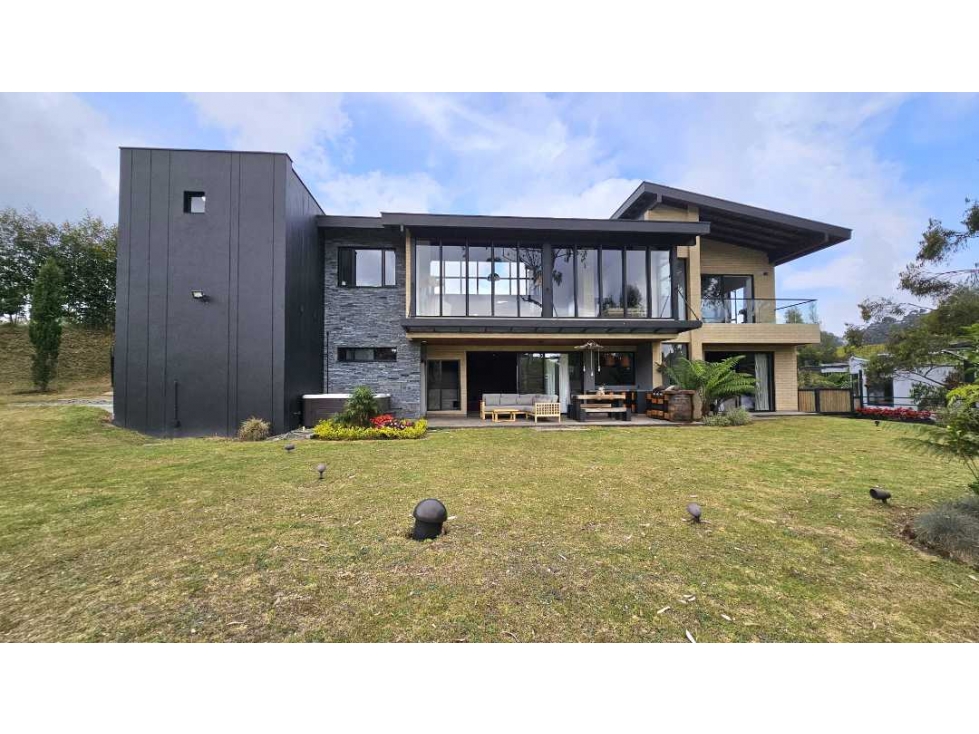 Casa en  Venta en Las Palmas, Envigado