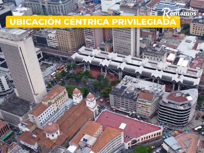 Oficina en arriendo en Perpetuo Socorro, Medellín, 2560 m² · foto 9 de 18