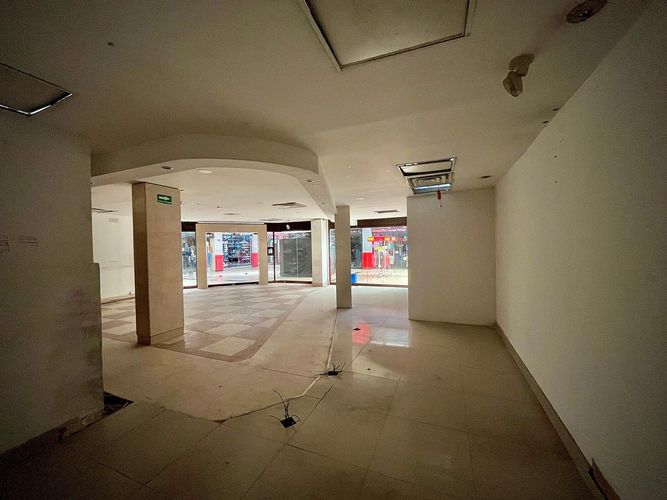 Local en venta en El Portal De Casalinda, Soacha, 142 m² · foto 4 de 11