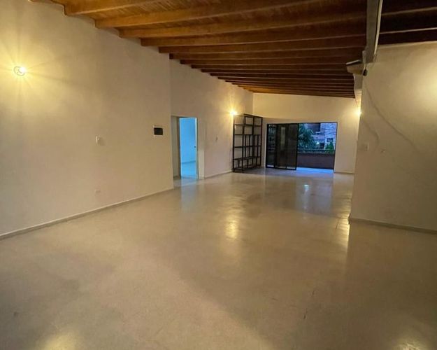 Oficina en arriendo en Laureles, Medellín, 300 m² · foto 3 de 12