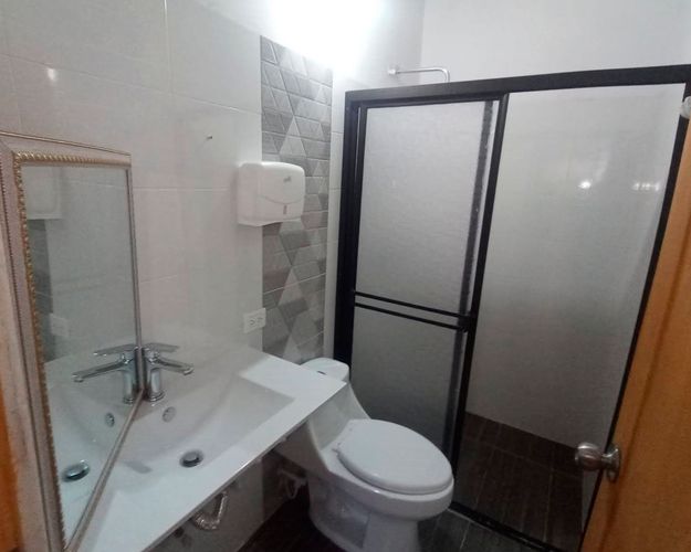 Oficina en arriendo en Laureles, Medellín, 300 m² · foto 10 de 12