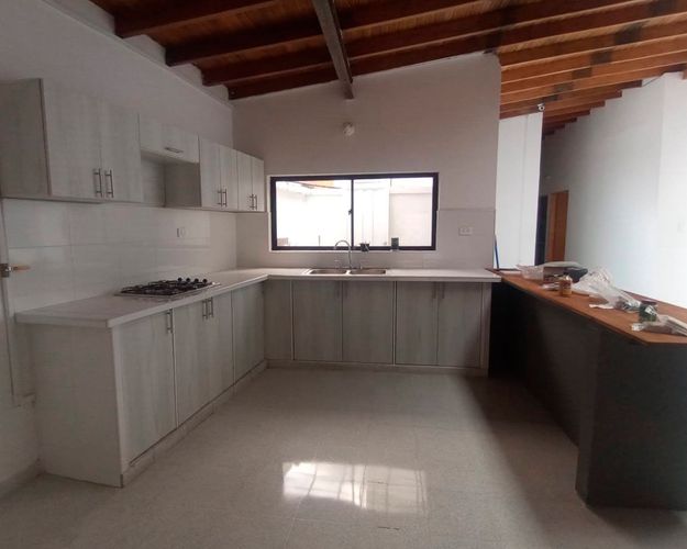 Oficina en arriendo en Laureles, Medellín, 300 m² · foto 8 de 12