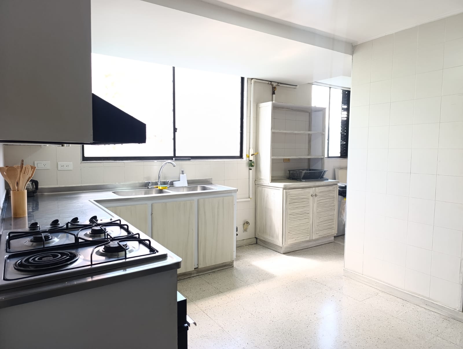 Apartamento en arriendo en El Poblado, Medellín · foto 6 de 20