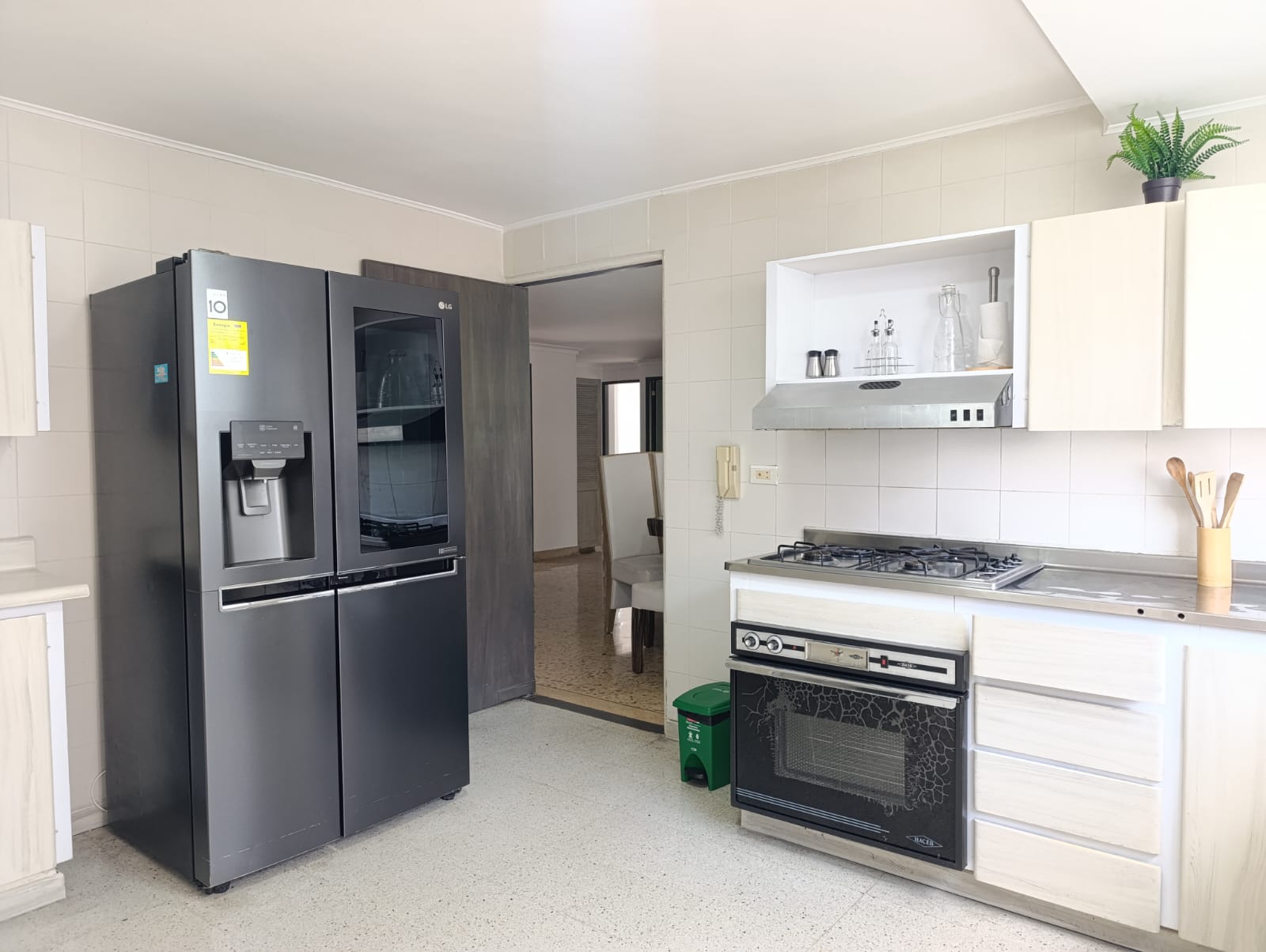 Apartamento en arriendo en El Poblado, Medellín · foto 7 de 20
