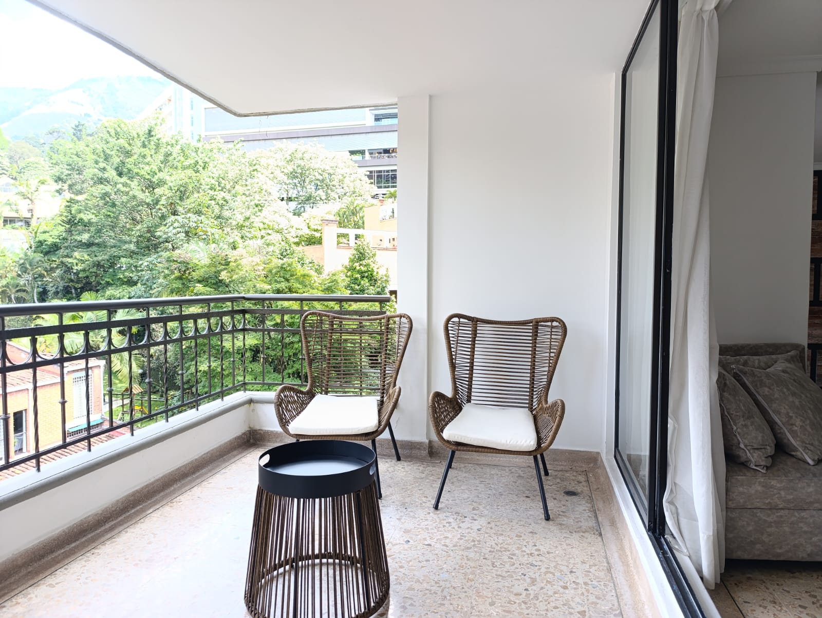 Apartamento en arriendo en El Poblado, Medellín · foto 19 de 20