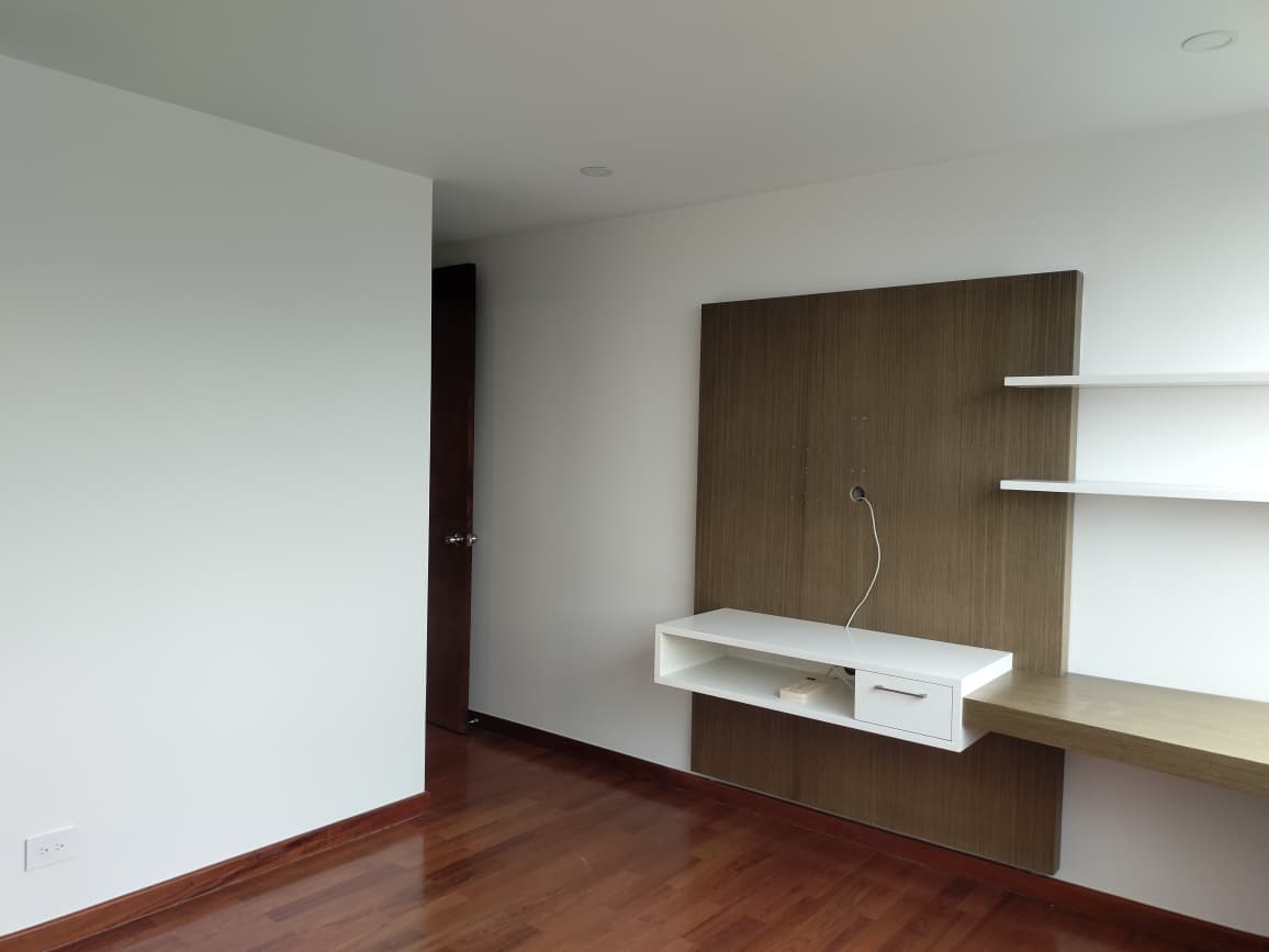 Apartamento en arriendo en El Poblado, Medellín · foto 12 de 19