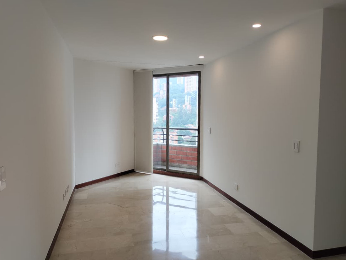 Apartamento en arriendo en El Poblado, Medellín · foto 14 de 19