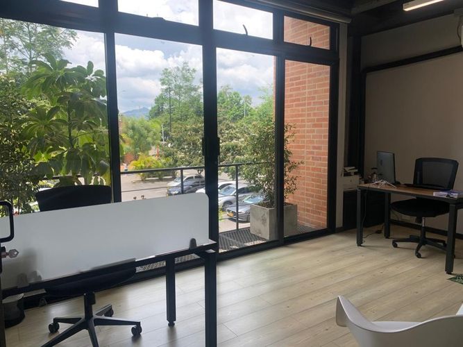 Oficina en arriendo en Galicia, Pereira, 27 m² · foto 3 de 9