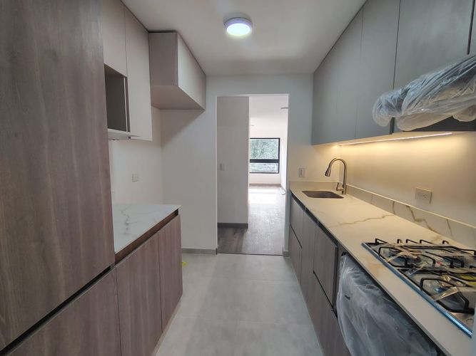 Apartamento de 3 alcobas en arriendo en Las Lomas, Medellín, 120 m² · foto 6 de 19