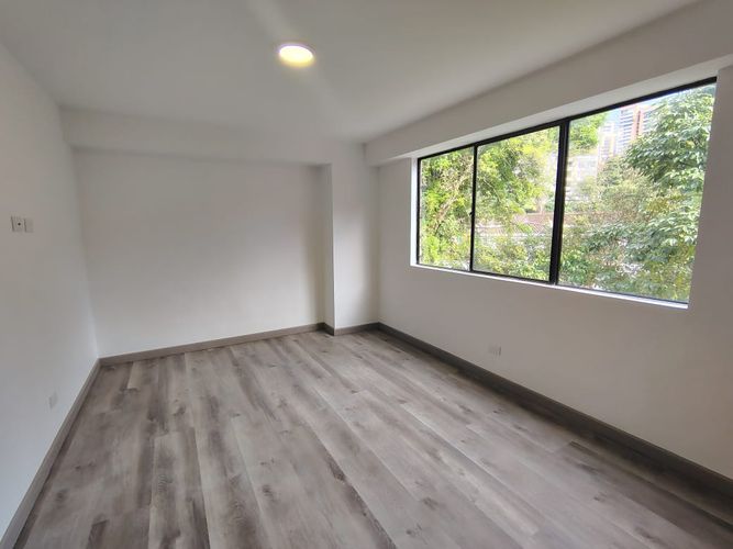 Apartamento de 3 alcobas en arriendo en Las Lomas, Medellín, 120 m² · foto 16 de 19