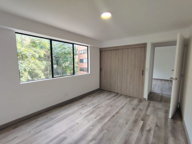 Apartamento de 3 alcobas en arriendo en Las Lomas, Medellín, 120 m² · foto 14 de 19