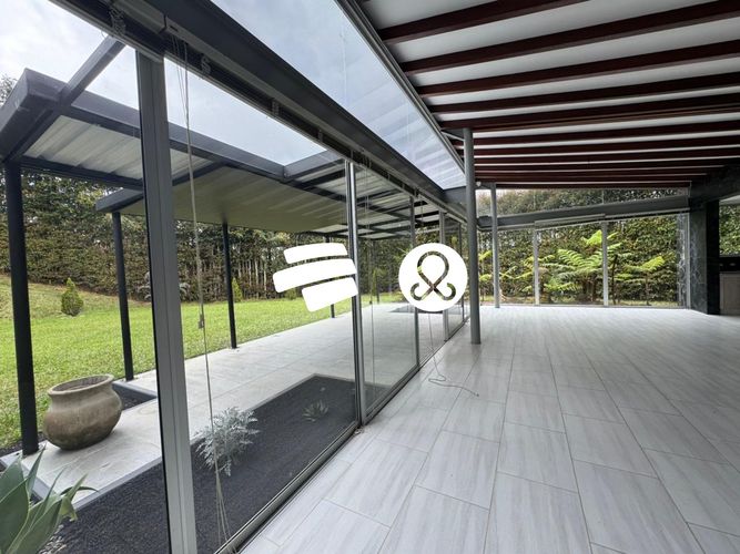 Casa de 5 alcobas en venta en Loma Del Escobero, Envigado, 1540 m² · foto 9 de 20
