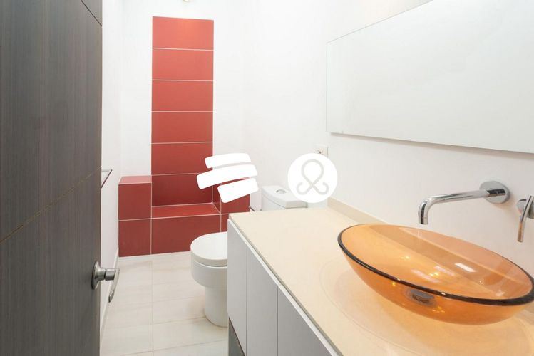 Casa de 5 alcobas en venta en Loma Del Escobero, Envigado, 1540 m² · foto 14 de 20