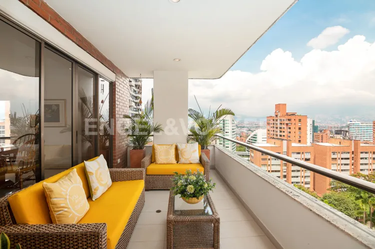 Apartamento en venta en Alejandria, Medellín · foto 4 de 14