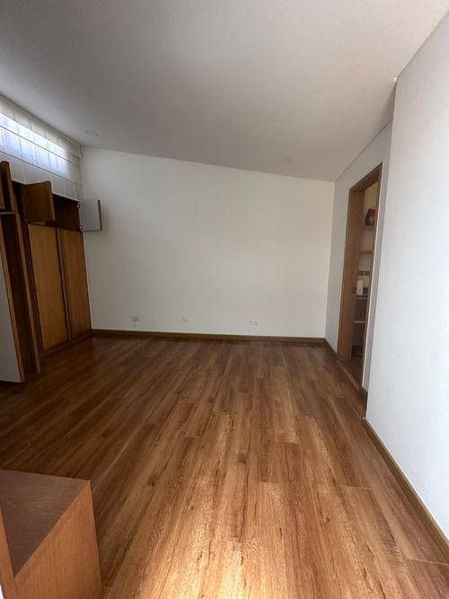 Apartamento de 3 alcobas en venta en Chico, Bogotá, 117 m² · foto 7 de 24