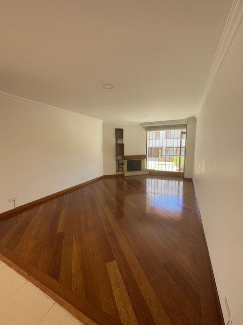 Apartamento de 3 alcobas en venta en Chico, Bogotá, 117 m² · foto 23 de 24