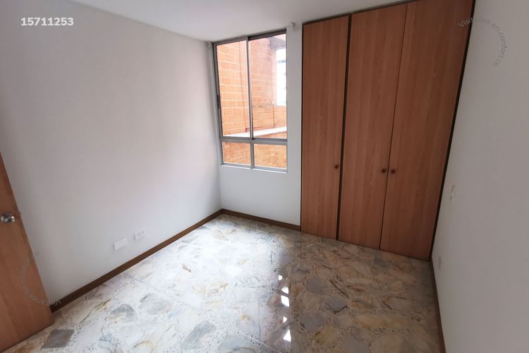 Apartamento de 3 alcobas en arriendo en Conquistadores, Medellín, 70 m² · foto 6 de 18