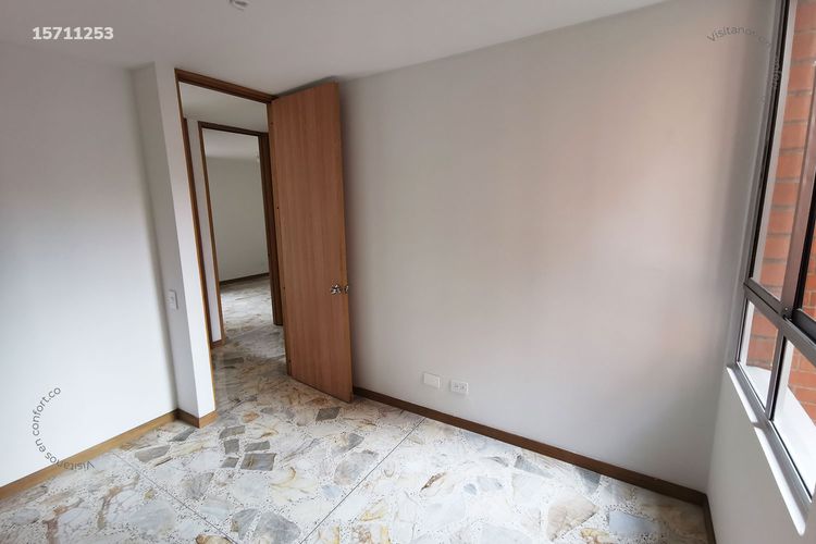 Apartamento de 3 alcobas en arriendo en Conquistadores, Medellín, 70 m² · foto 7 de 18