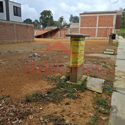 Lote en venta en El Tambo, La Ceja, 104 m² · foto 3 de 9