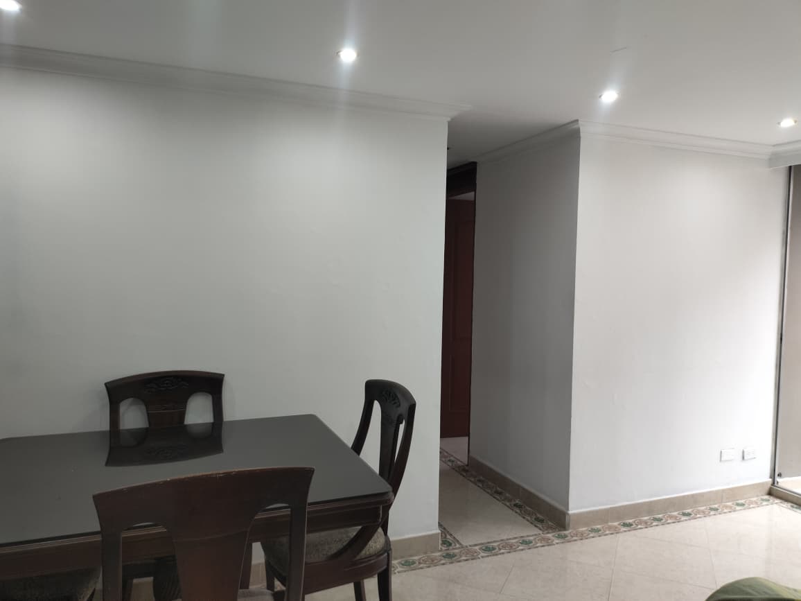 Apartamento en venta en El Poblado, Medellín · foto 6 de 16
