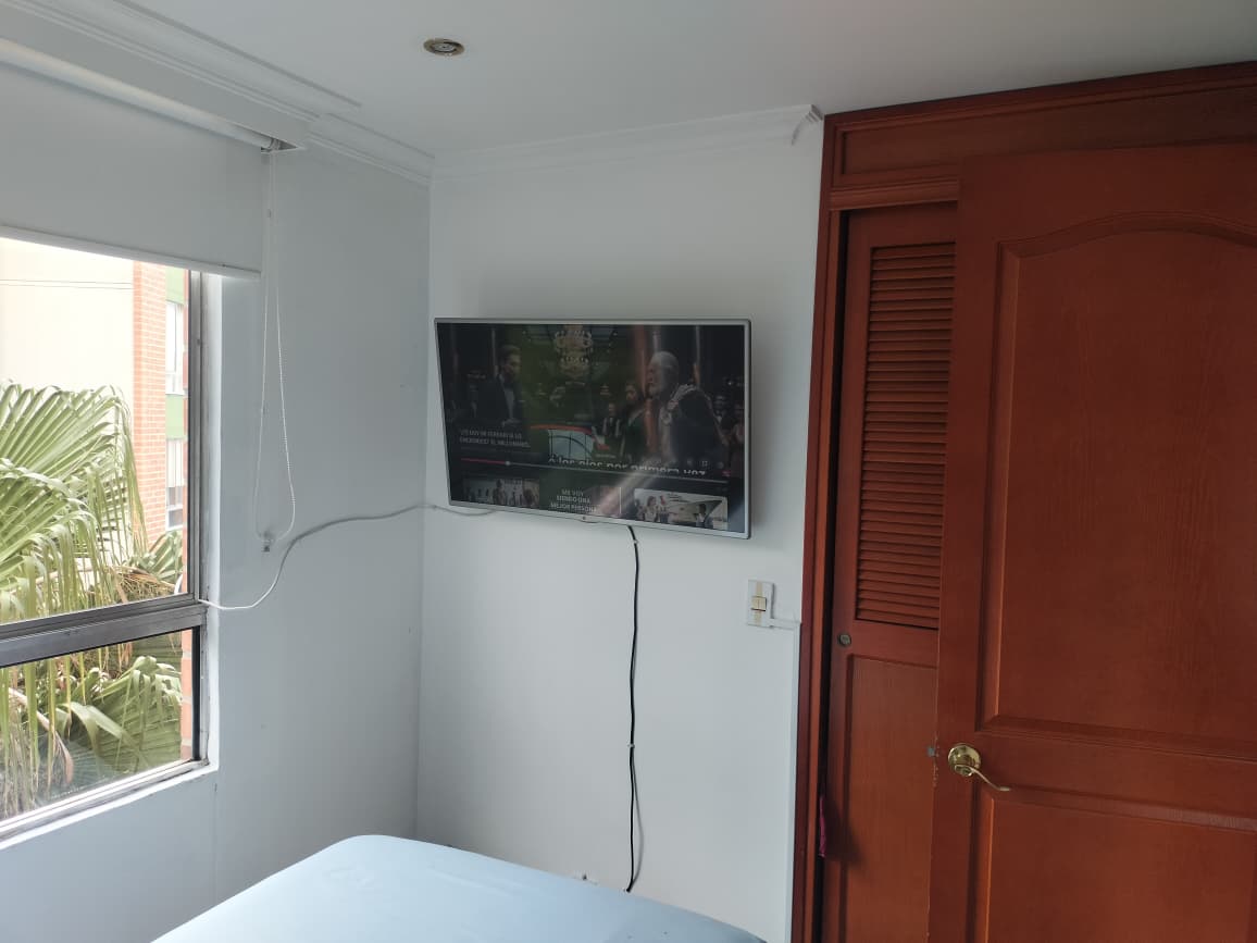 Apartamento en venta en El Poblado, Medellín · foto 8 de 16