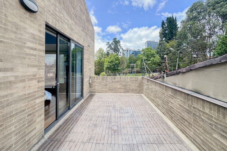 Casa de 5 alcobas en venta en Usaquen, Bogotá, 889 m² · foto 11 de 24
