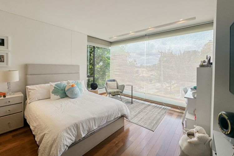 Casa de 5 alcobas en venta en Usaquen, Bogotá, 889 m² · foto 16 de 24