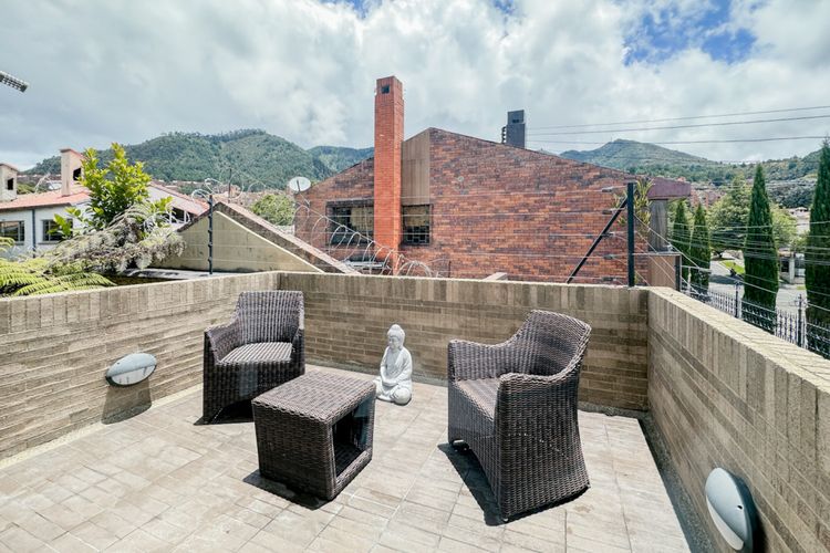 Casa de 5 alcobas en venta en Usaquen, Bogotá, 889 m² · foto 20 de 24