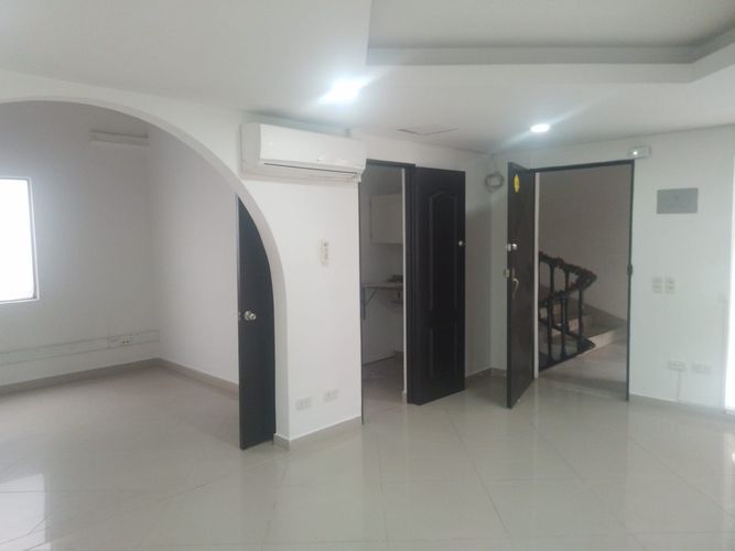 Oficina en arriendo en Laureles, Medellín, 65 m² · foto 3 de 7