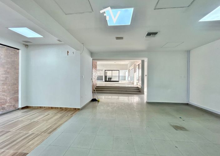 Local en arriendo en El Prado, Barranquilla, 850 m² · foto 2 de 13