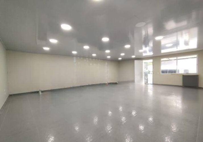 Bodega en arriendo en Camino Verde, Envigado, 680 m² · foto 9 de 20