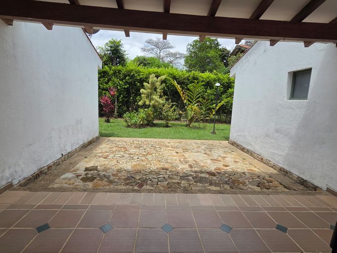 Casa de 4 alcobas en venta en Las Mercedes, Jamundí, 1520 m² · foto 8 de 15