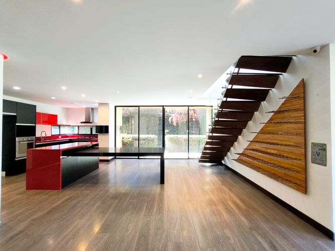 Casa de 3 alcobas en venta en Meusa, Sopó, 1858 m² · foto 8 de 24