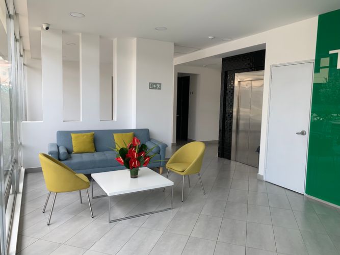 Apartamento en venta en Santa Barbara, Bogotá · foto 2 de 15