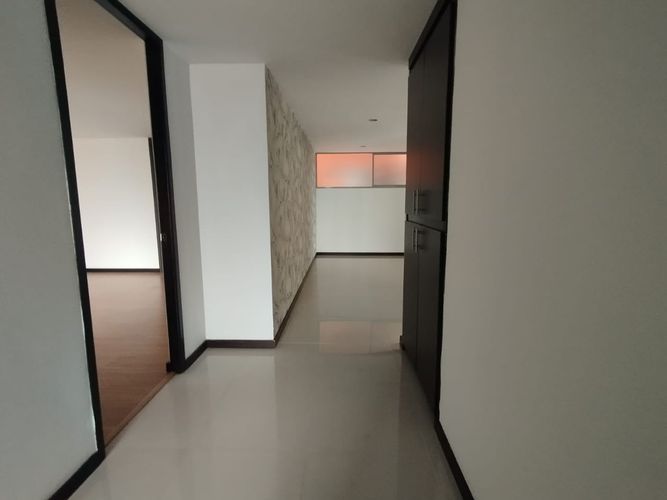 Apartamento de 3 alcobas en arriendo en Loma Del Escobero, Envigado, 150 m² · foto 17 de 20