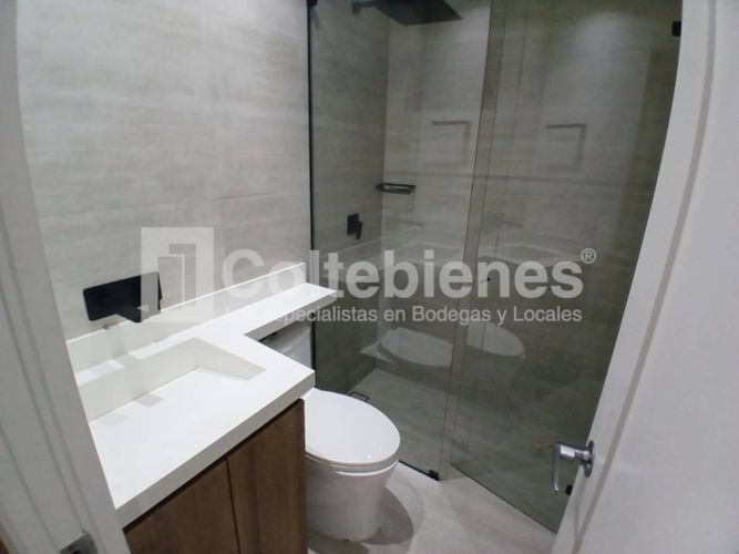 Casa de 3 alcobas en arriendo en Montessori, Envigado, 179 m² · foto 22 de 24