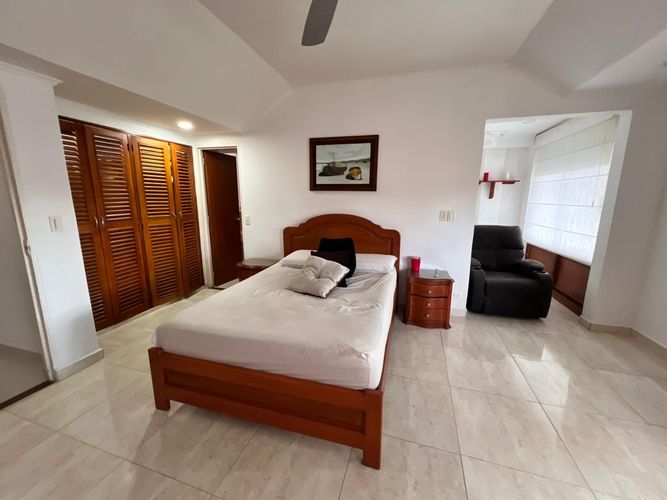 Casa de 5 alcobas en venta en Triangulo, Villavicencio, 234 m² · foto 21 de 24